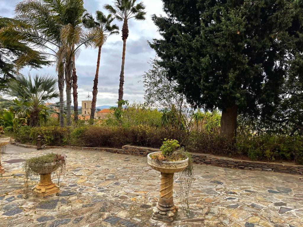 La Maison De Lily, Cosy Dans Le Vieux-Hyeres, Parking Gratuit Hyères Exterior foto