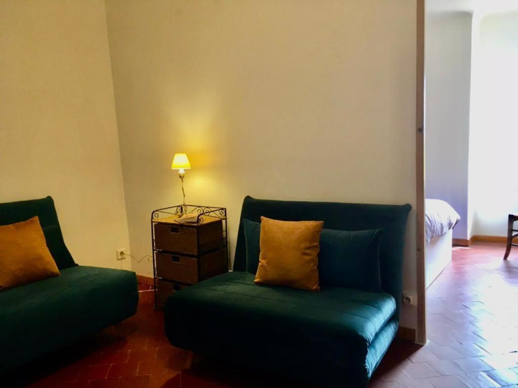 La Maison De Lily, Cosy Dans Le Vieux-Hyeres, Parking Gratuit Hyères Exterior foto